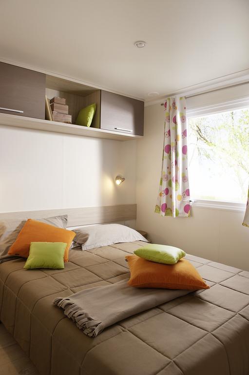 Camping Les Couesnons Roz-sur-Couesnon Quarto foto